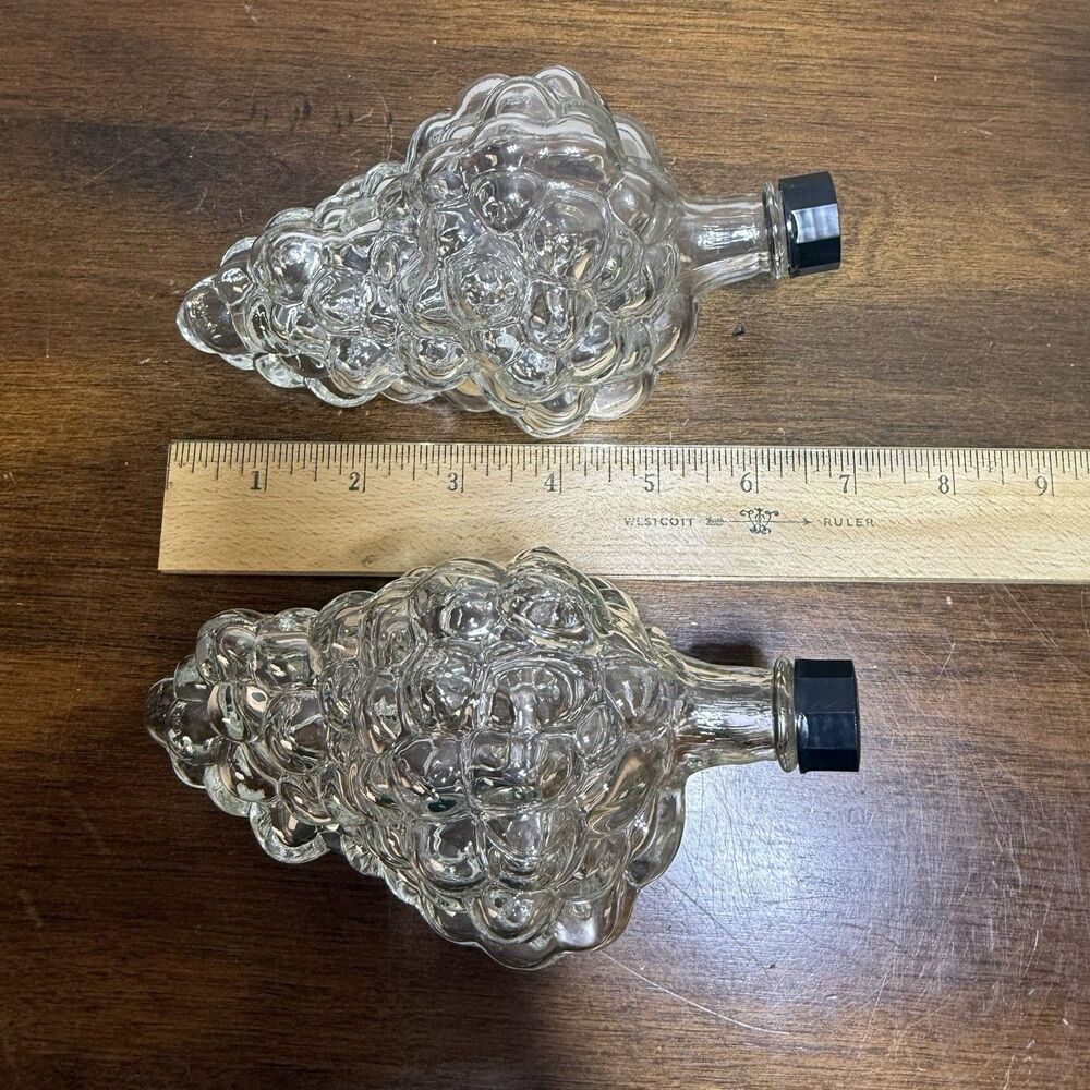 2 Vintage Clear Glass Grapes Cluster Shaped Wine Bottle Decanter Stamped Turkey - Picture 7 of 9